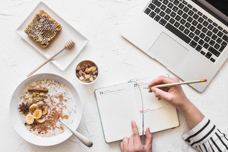 Simple Eating Habits for Busy Schedules