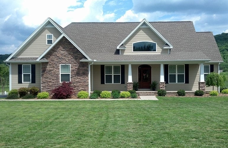 Single-Story Country Style 3-Bedroom The Snapdragon Home with Bonus Room