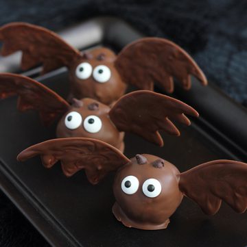 Bat Oreo Truffles