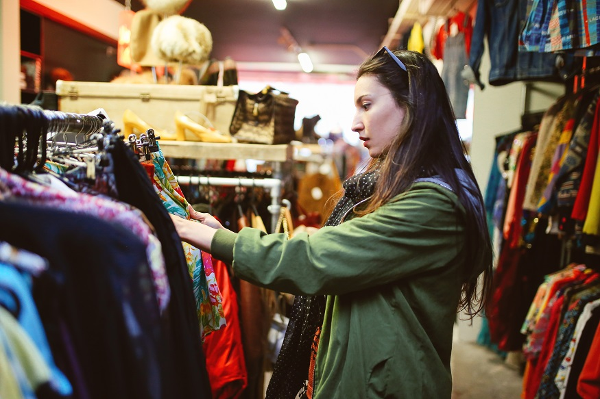 How To Buy (Good) Vintage Clothing On The Internet