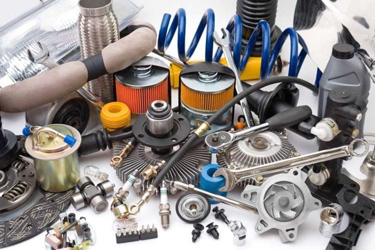 Mã ngành 4530 cho phép doanh nghiệp kinh doanh cả bán buôn và bán lẻ phụ tùng ô tô
