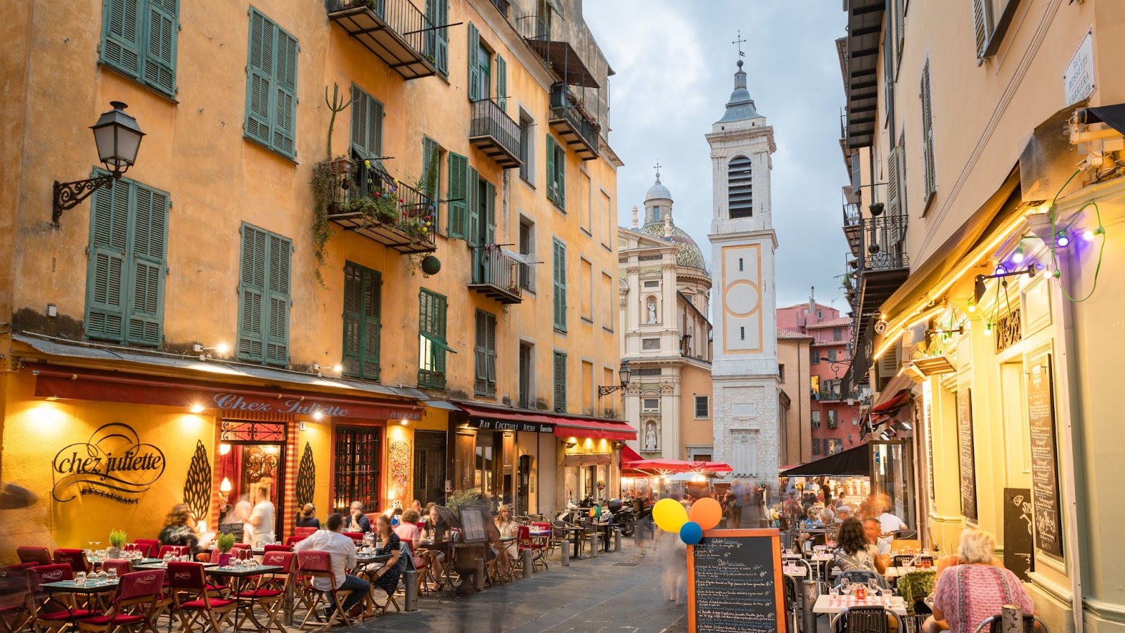 6 Amazing Things to Do in Nice 2. Discover the Old Town (Vieux Nice)