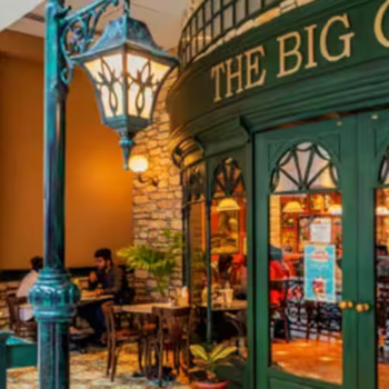 Group-Friendly Cafes