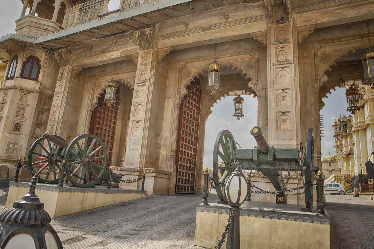 udaipur city palace

