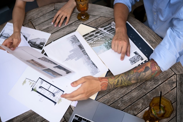Business News Brief: Key Startups to Watch in 2024