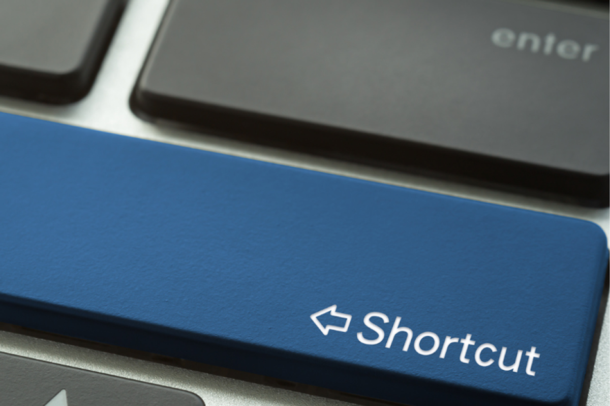 Sử dụng phím tắt giúp việc cách tính tổng trong excel hàng ngang nhanh chóng hơn