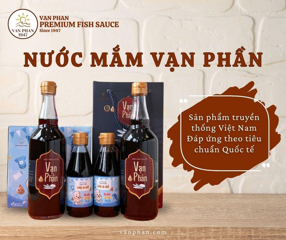 A group of bottles of sauce

AI-generated content may be incorrect.