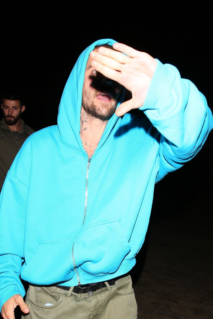 "I know I'm broken. I know I have anger issues ~ Justin Bieber 