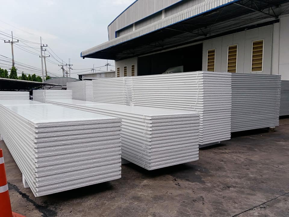 thi công vách panel ngoài trời