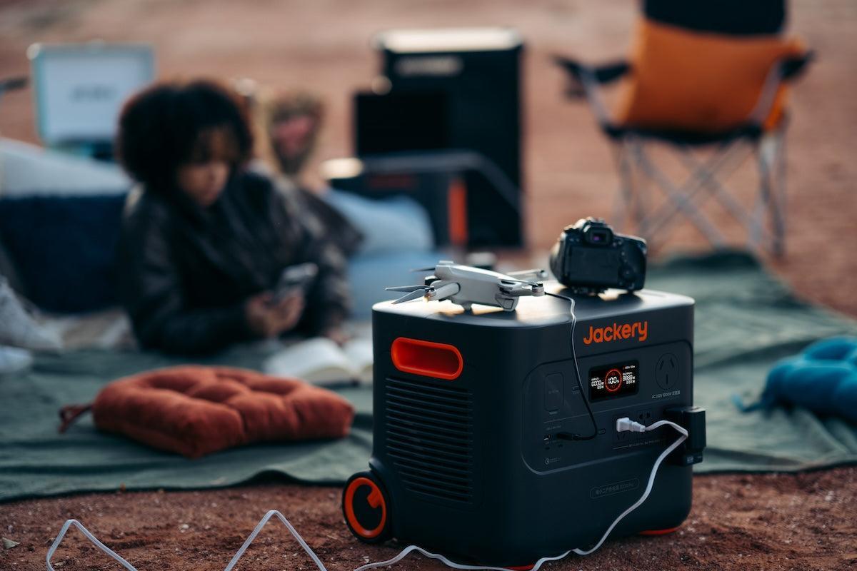 jackery explorer 3000 pro portable power station