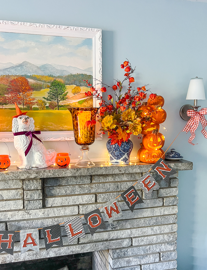 Halloween Mantel Decor Ideas