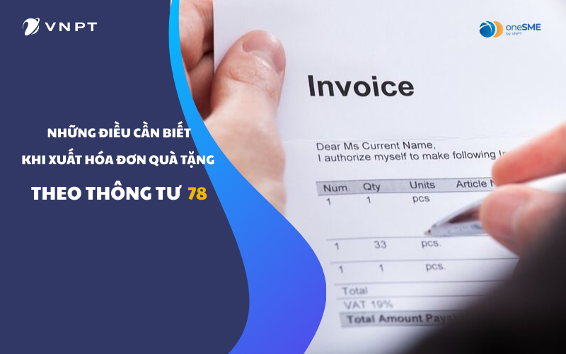 A hand holding a piece of paper

Description automatically generated