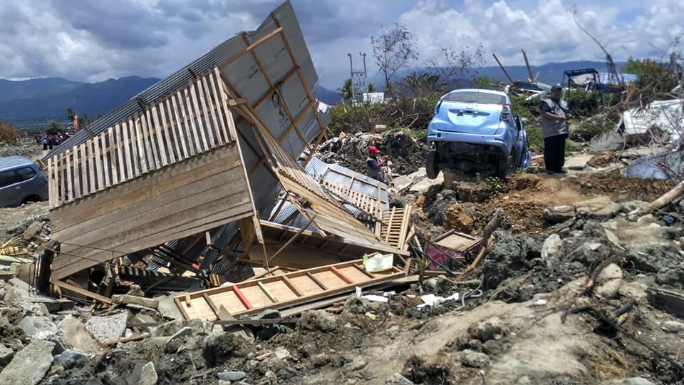 bencana alam terparah di indonesia gempa dan tsunami sulawesi tengah