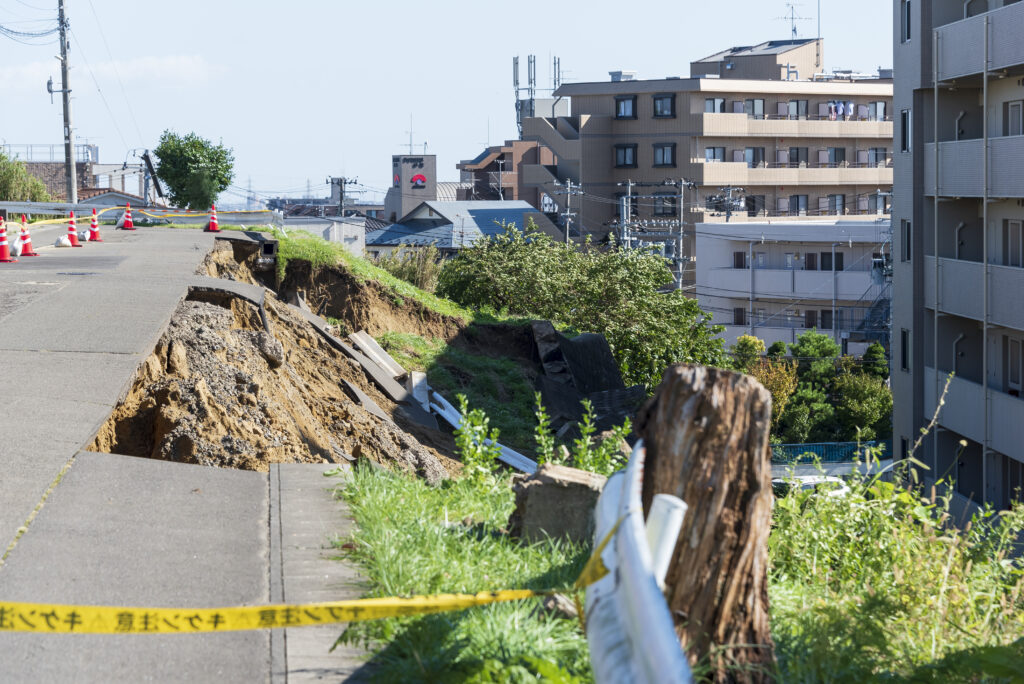 土砂崩れの被害写真