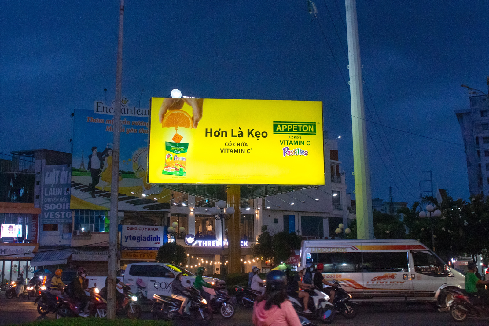 thuê billboard tại quận 11