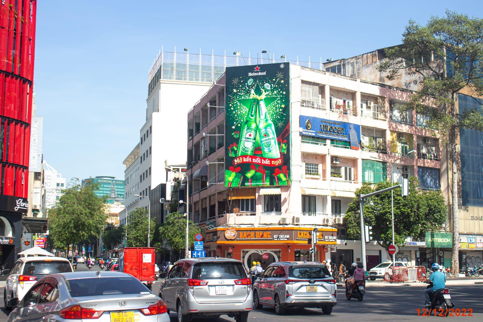 Pano quảng cáo ngoài trời
