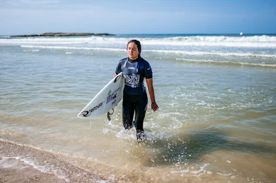 Sophia Medina encerra chances de classificação para o CT 2025 (Foto: WSL)