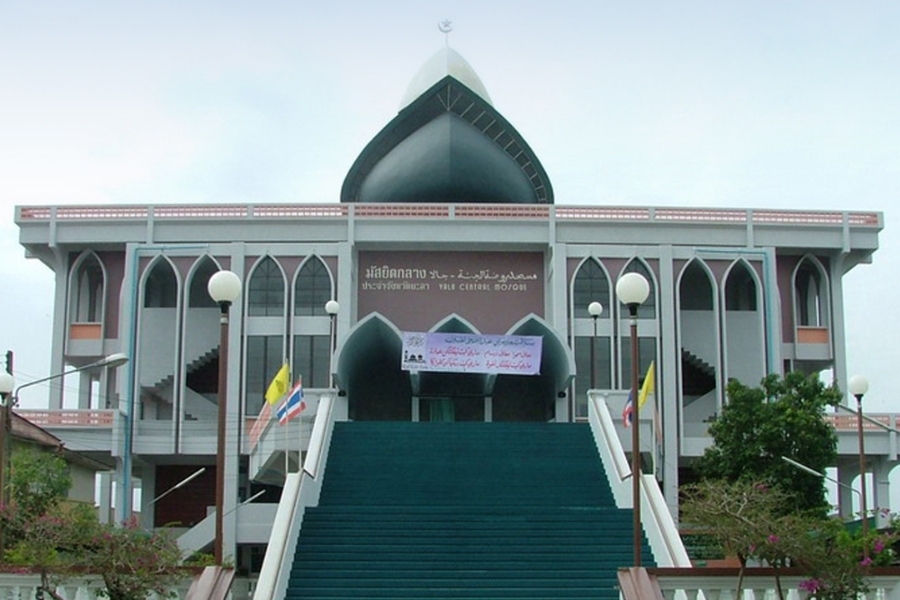 Best time to visit Yala central mosque