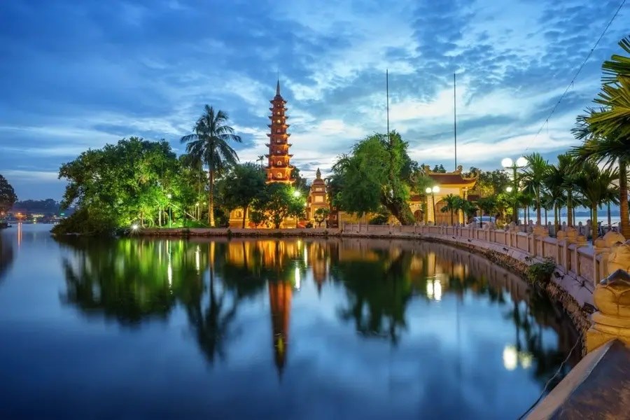 Tran Quoc Pagoda - one of the most beautiful temples in the world