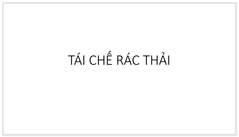 BÀI 11 - TẠO BÀI TRÌNH CHIẾU1. MỘT SỐ CHỨC NĂNG CƠ BẢN CỦA PHẦN MỀM TRÌNH CHIẾUHoạt động 1: Một số chức năng cơ bản của phần mềm trình chiếuCâu 1: Em đã biết gì về phần mềm trình chiếu?Đáp án chuẩn:Phần mềm trình chiếu là phần mềm được thiết kế để cho phép người sử dụng trình bày thông tin dưới hình thức trình chiếu một cách hấp dẫn và hiệu quả.Câu 2: Khi tạo một bài trình bày với nội dung gồm văn bản, hình ảnh và nhiều đối tượng khác, em chọn sử dụng phần mềm soạn thảo văn bản hay phần mềm trình chiếu? Vì sao?Đáp án chuẩn:Em chọn sử dụng phần mềm trình chiếu vì phần mềm trình chiếu có các hiệu ứng làm cho nội dung trình bày thêm sinh động và hấp dẫn.Câu hỏi Câu 1: Trong các bài phát biểu sau, phát biểu nào đúng, phát biểu nào sai?a) Phần mềm trình chiếu thường được sử dụng để tạo bài trình chiếu phục vụ hội nghị, dạy học, quảng cáo, …b) Phần mềm trình chiếu có chức năng tạo bài trình chiếu và lưu dưới dạng tệp.c) Có thể nhập và xử lí văn bản, hình ảnh trên các trang chiếu.d) Chức năng của phần mềm trình chiếu là tính toán tự động.Đáp án chuẩn:Đáp án a, b, c đúng. Đáp án d sai.2. TIÊU ĐỀ CỦA BÀI TRÌNH CHIẾUHoạt động 2: Tạo tiêu đề của bài trình chiếuCâu 1: Khi tạo bài trình chiếu, em thường trình bày các trang như thế nào?Đáp án chuẩn:Em thường trình bày các trang nội dung có tiêu đề trang và nội dung trang. Tiêu đề trang được viết dưới dạng văn bản ở trên đầu mỗi trang.Câu 2: Theo em, tiêu đề của bài trình chiếu nên đặt ở trang nào? Muốn làm nổi bật nội dung của mỗi trang thì cần làm như thế nào?Đáp án chuẩn:Tiêu đề của bài trình chiếu nên đặt ở trang đầu tiên. Muốn làm nổi bật nội dung của mỗi trang thì tiêu đề trang được đặt trên đầu các trang nội dung.Câu hỏiCâu 1: Phát biểu nào sau đây không đúng?A. Trang tiêu đề là trang đầu tiên và cho biết chủ đề của bài trình chiếu.B. Các trang nội dung của bài trình chiếu thường có tiêu đề trang.C. Tiêu đề trang giúp làm nỗi bật nội dung cần trình bày của trangD. Các phần mềm trình chiếu không có sẵn các mẫu bố trí.Đáp án chuẩn:Đáp án D.3. CẤU TRÚC PHÂN CẤPHoạt động 3: Cấu trúc phân cấpCâu 1: Em hãy quan sát hai cách trình bày dự án Trường học xanh sau đây và cho biết cách trình bày nào dễ hiểu hơn?Đáp án chuẩn:Cách 2 trình bày dễ hiểu hơn vì chia rõ bố mục các phần.Câu hỏi Câu 1: Câu nào sau đây sai khi nói về cấu trúc phân cấp?A. Là cấu trúc gồm danh sách nhiều cấp.B. Giúp làm cho nội dung cần trình bày có bố cục mạch lạc, dễ hiểu.C. Cấu trúc này gồm một chuỗi các dấu đầu dòng ngang cấp nhau.D. Cấu trúc này được sử dụng nhiều trong soạn thảo văn bản, tạo bài trình chiếu.Đáp án chuẩn:Đáp án C.LUYỆN TẬPCâu 1: Ưu điểm của việc sử dụng cấu trúc phân cấp trong bài trình chiếu là gì?Đáp án chuẩn:Cấu trúc phân cấp giúp làm cho nội dung trình bày có bố cục mạch lạc, dễ hiểu.Câu 2: Em hãy tạo trang chiếu ghi các công việc cần làm trong ngày và sử dụng cấu trúc phân cấp để trình bày nội dung.Đáp án chuẩn:Gợi ý:VẬN DỤNG