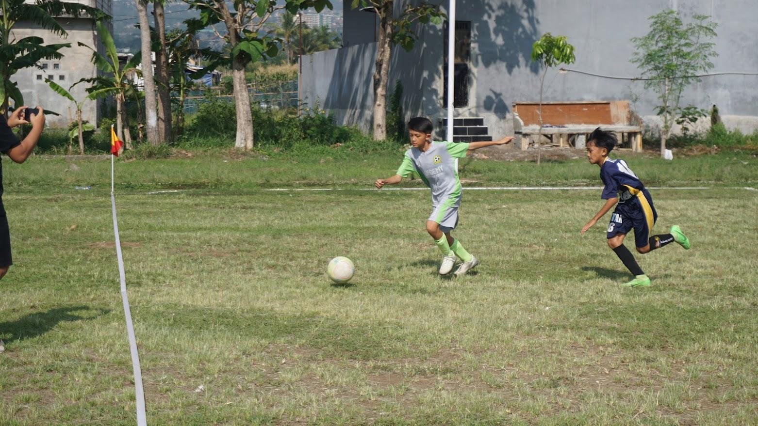 Kursus Sepak Bola Anak Malang