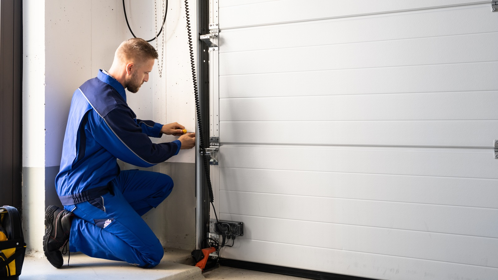 garage door maintenance kansas