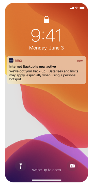 An image fo a phone lock screen with a notification indiacting the eero has activated a pre-set Internet Backup setting.