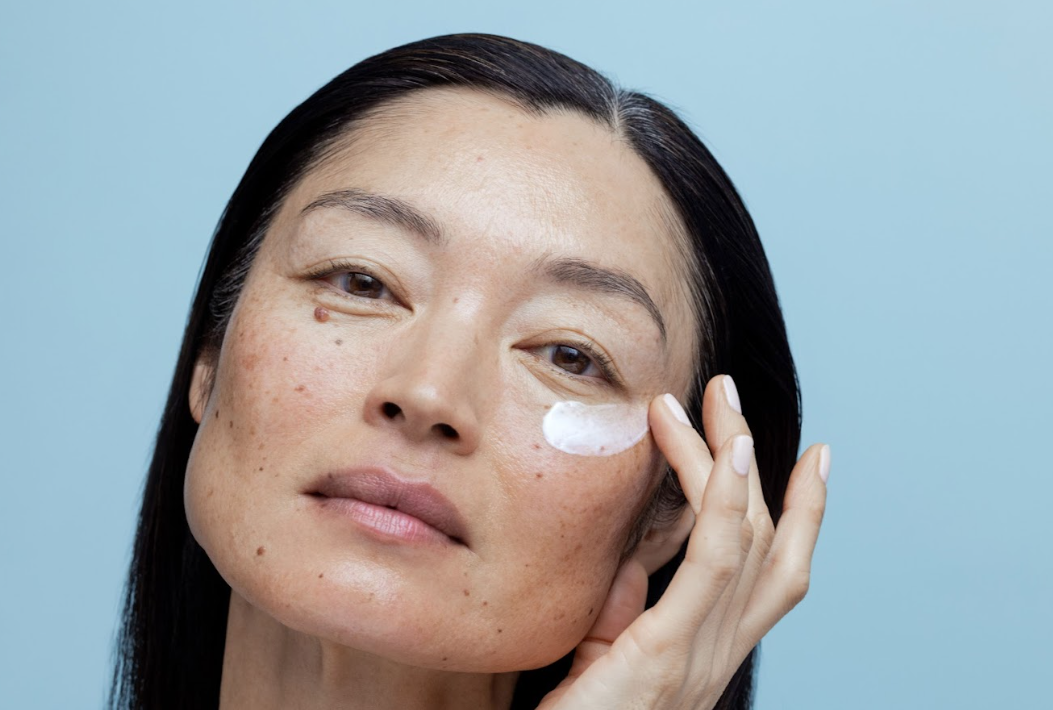 skincare-voi-cac-san-pham-dac-tri-phu-hop-giup-da-san-chac-ngan-ngua-tinh-trang-lao-hoa-som