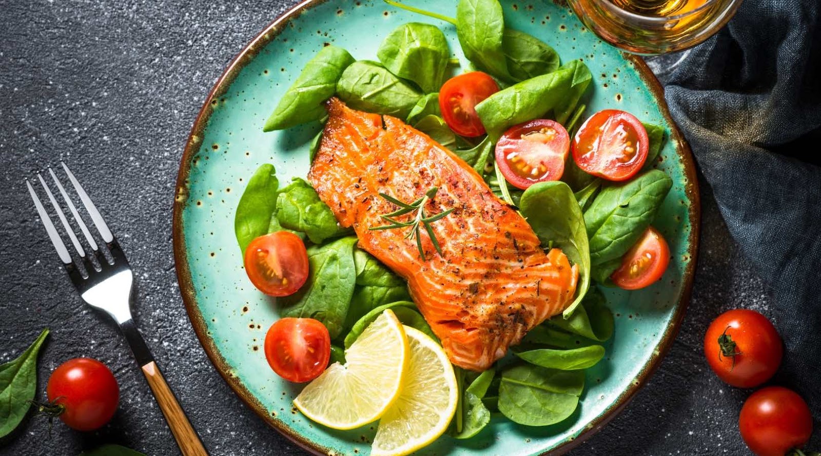 Grilled salmon dish from a Toronto dietitian-approved healthy restaurant