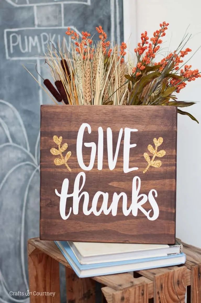 Give Thanks Thanksgiving Sign