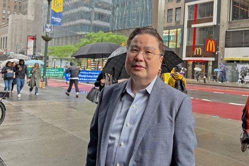 https://en.minghui.org/u/article_images/6d0c8b783c7fc42f62d8e77c1fb2c550.jpg