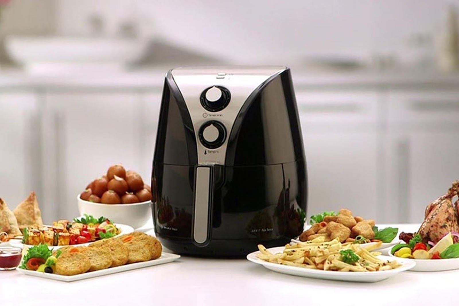 Sở hữu nồi chiên không dầu giúp bạn thoải mái chế biến được nhiều món ăn ngon