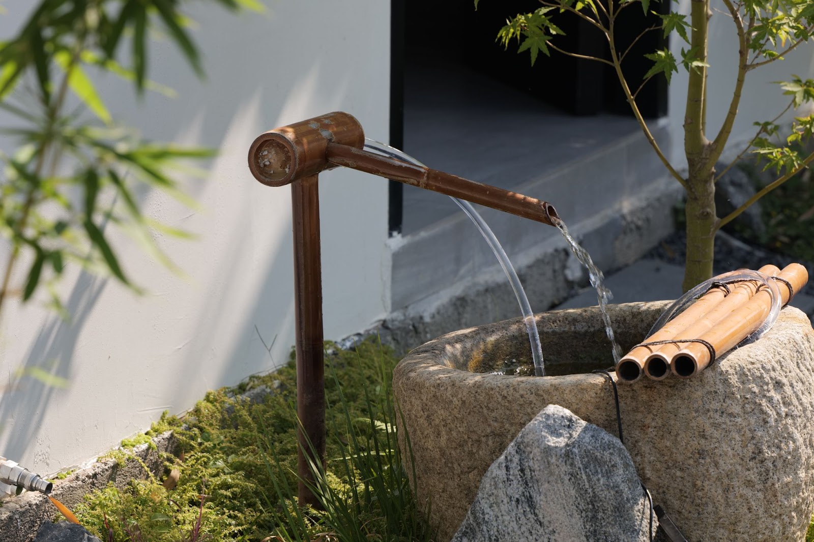 Why Choose the Poposoap Solar Bird Bath Fountain?