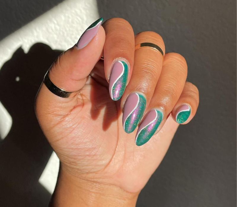 Metallic Strips