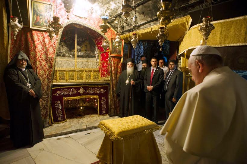 https://www.primeroscristianos.com/wp-content/uploads/2023/09/belen-papa-francisco-bartolome-i.jpg