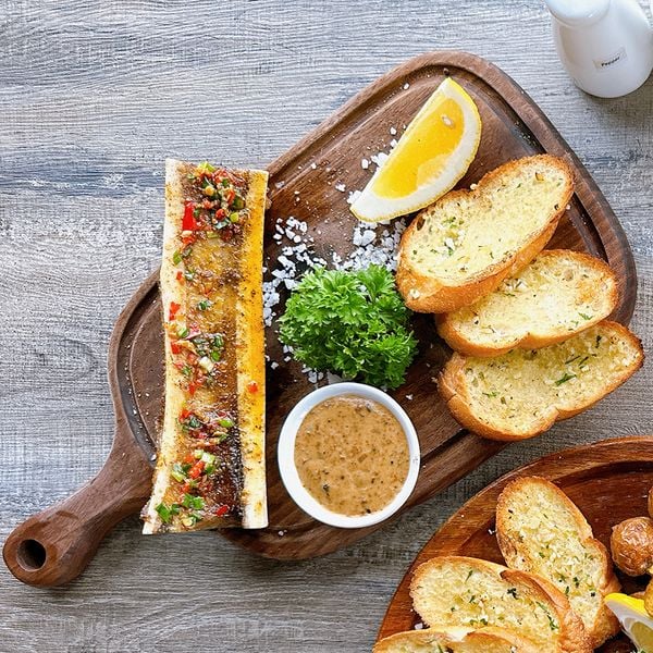 tuỷ bò nướng