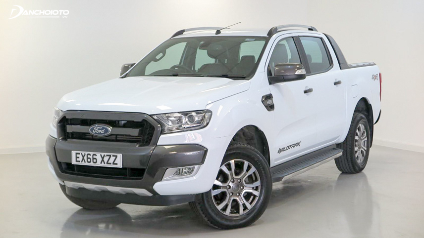 Ranger 2016 với lazang hợp kim 6 chấu đẹp mắt
