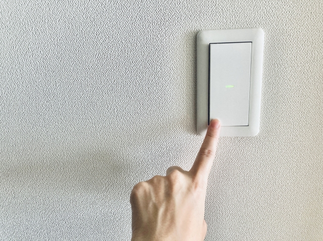 状況ごとに電気がつかない原因・対処法を解説!
