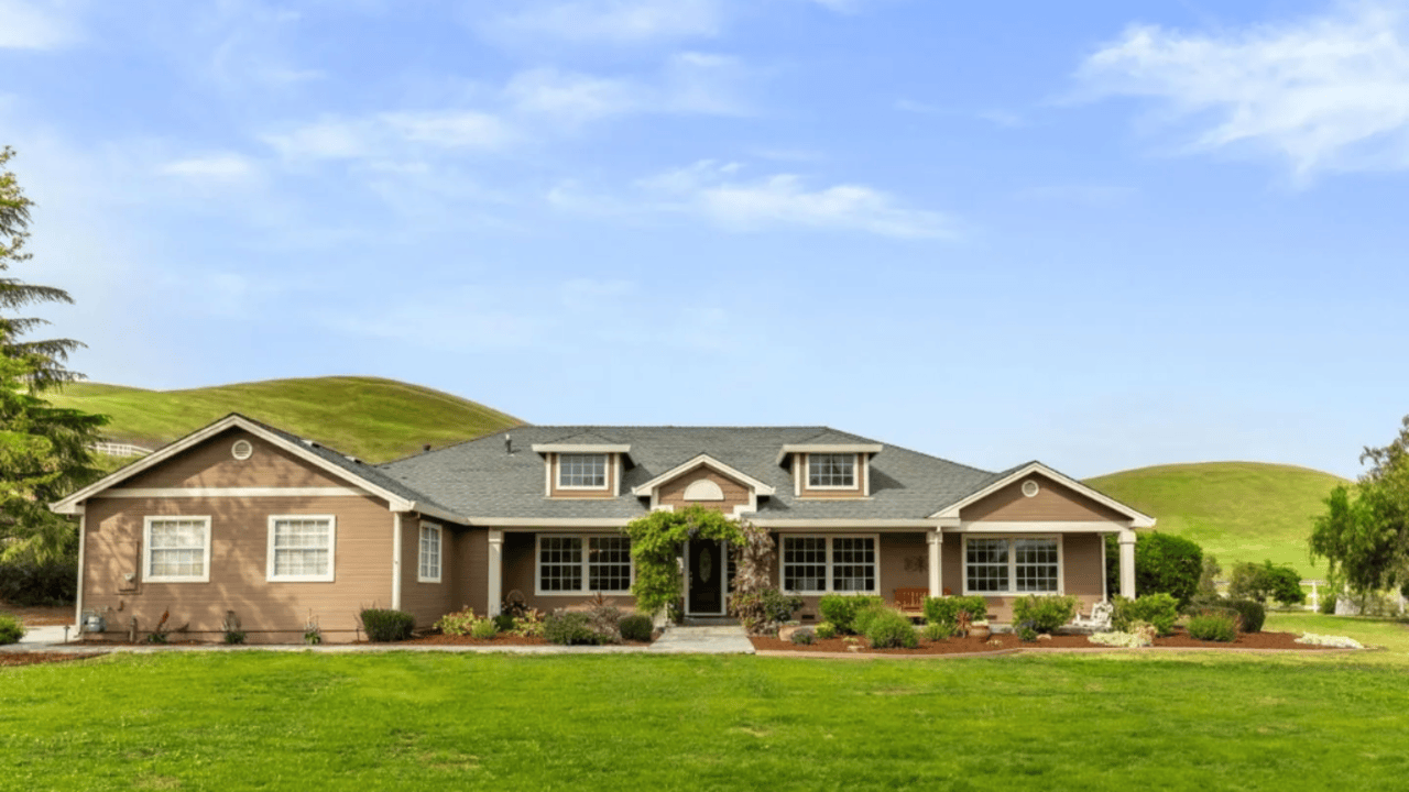 Tour This 3,136 Sq Ft Four Bedroom Ranch Style Residence in Tres Pinos, CA with Vaulted Ceilings and Gourmet Kitchen(Floor Plan Inside)