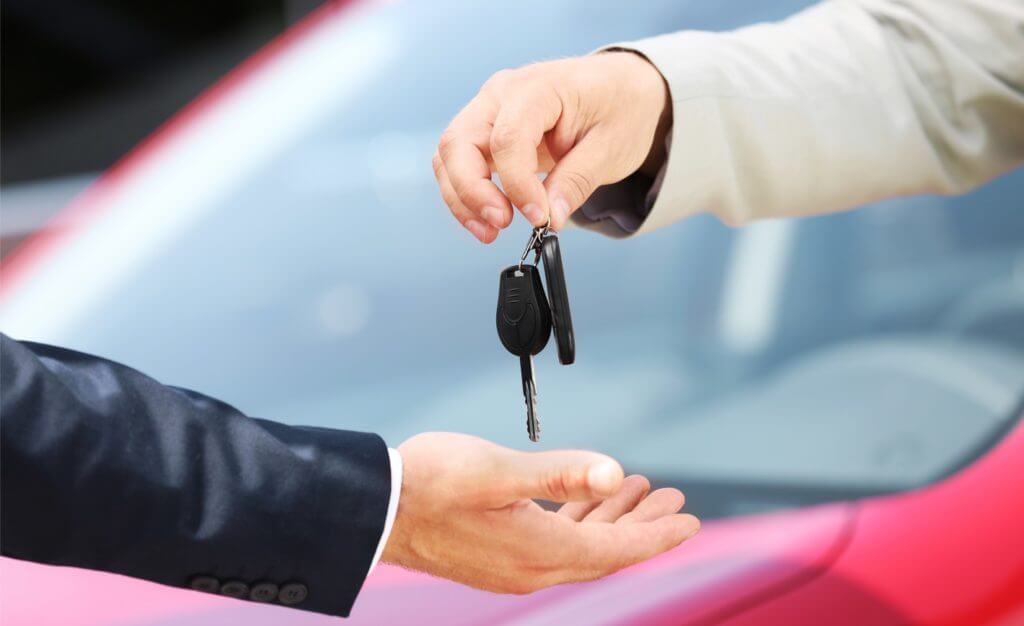 Thuê xe Bảo Lộc. Bàn giao xe thuê cho khách hàng