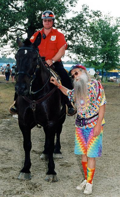 A person standing next to a horse

AI-generated content may be incorrect.