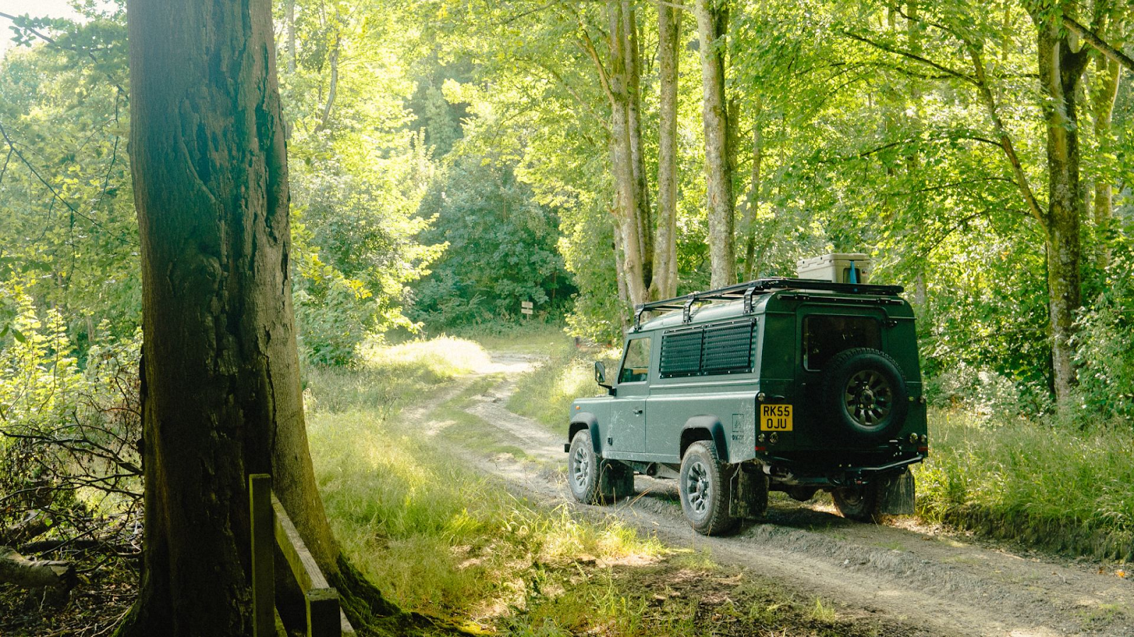 The Land Rover Defender by Onyx Vans