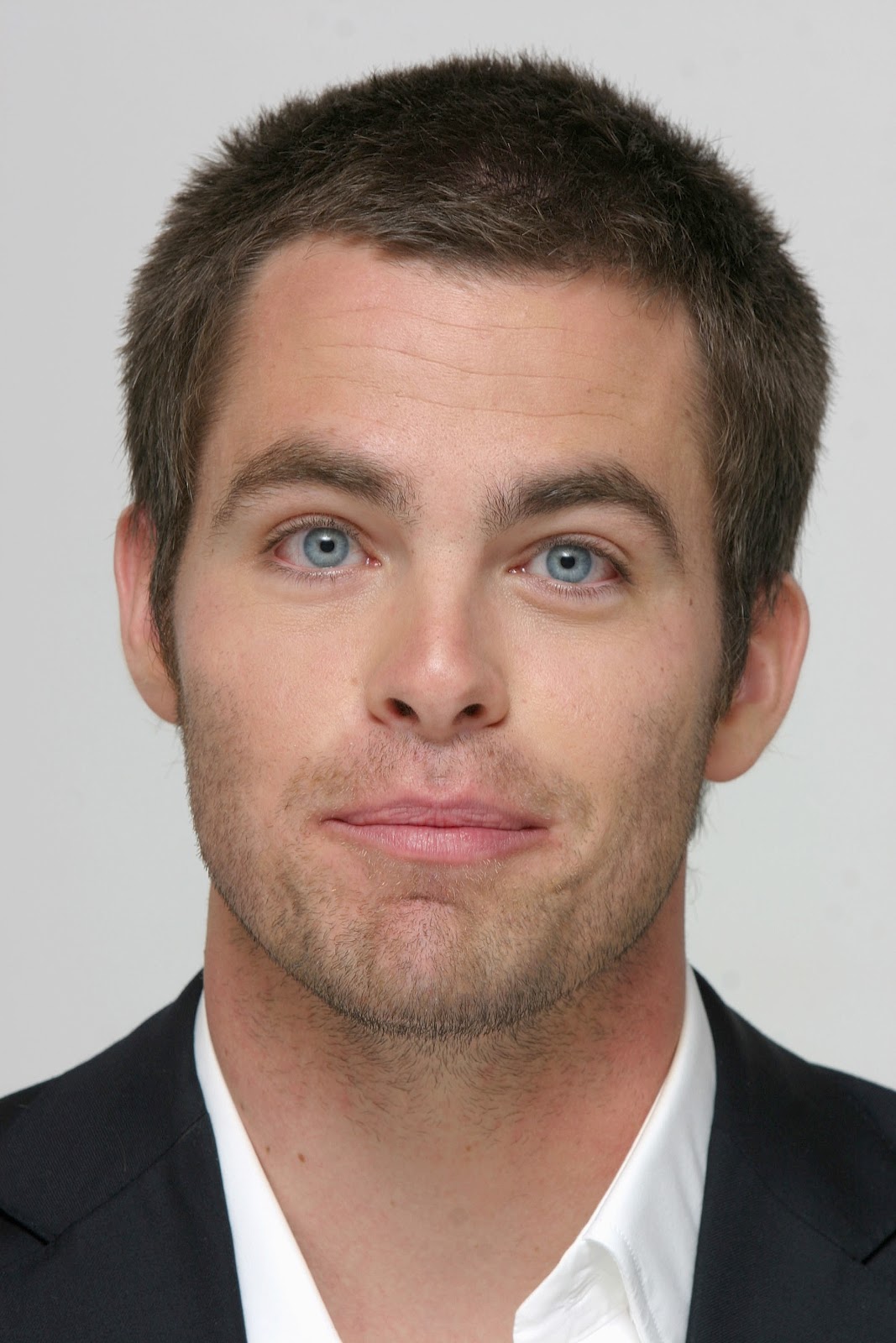 Chris Pine at the Four Seasons Hotel on April 28, 2006 in Los Angeles, California. | Source: Getty Images