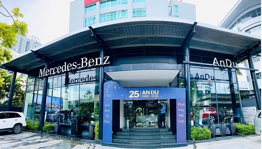 Khám phá các mẫu Mercedes mới nhất tại showroom an du Hà Nội