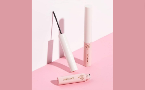 Bật mí cách chuốt mascara đẹp, không bị vón cục cực dễ!