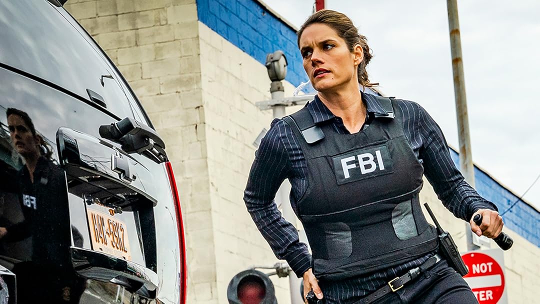 Prime Video: FBI Season 1