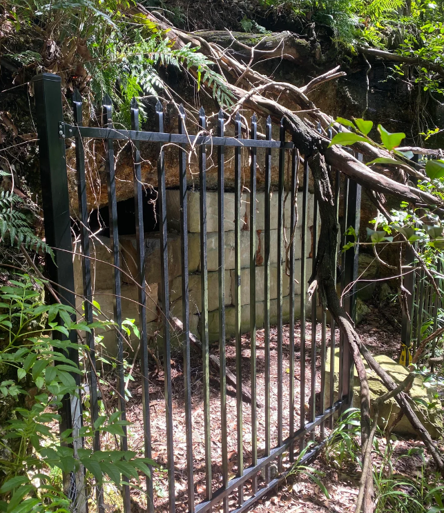 Mount Gravatt Cave