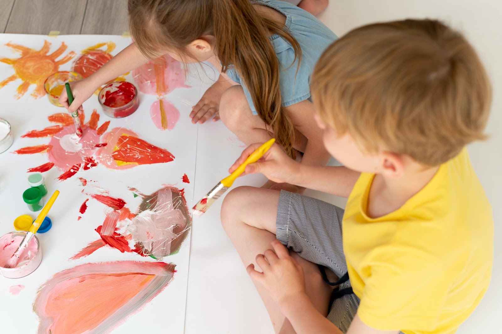 Free craft and activities
