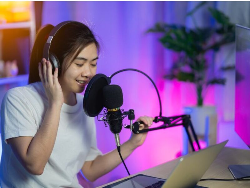 Thu âm nhạc chờ - Giải đáp từ A đến Z