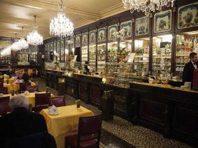 https://1.bp.blogspot.com/-R0eYOfKZQJM/X0qOgAIkJzI/AAAAAAAAXDE/QjSMWDAeXVcyLUAk9kFZMSI6BDjHq3wUwCLcBGAsYHQ/w400-h300/the-caffe-baratti-milano%2Ba%2Btorino.jpg